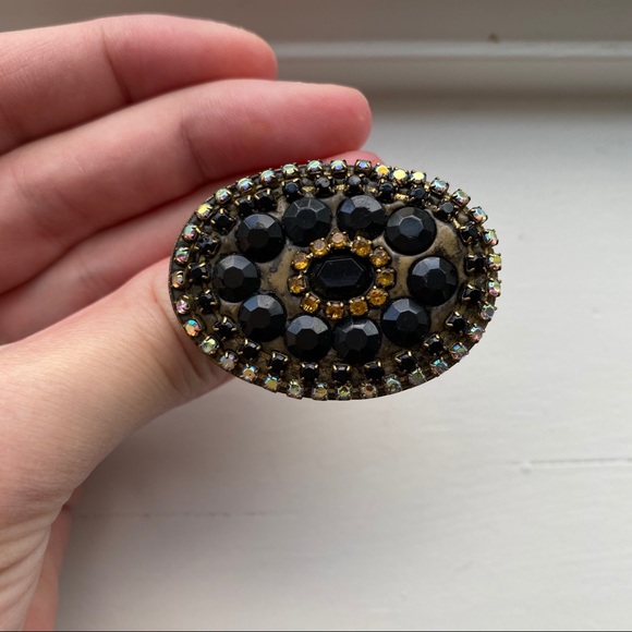 Vintage brassy & onyx black gemstone chunky ring - Picture 6 of 7